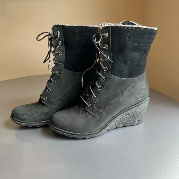 Women's Timberland Earthkeepers Amston Roll Top Black Boots Size 8 - Picture 3 of 11